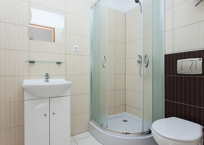 O.w. Laguna 山林小屋 *