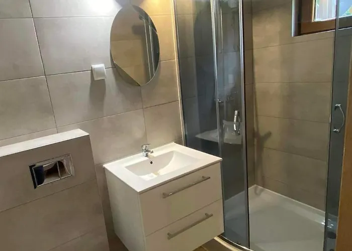 O.w. Laguna 波别罗沃