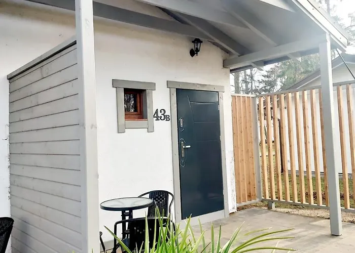 O.w. Laguna 山林小屋 *