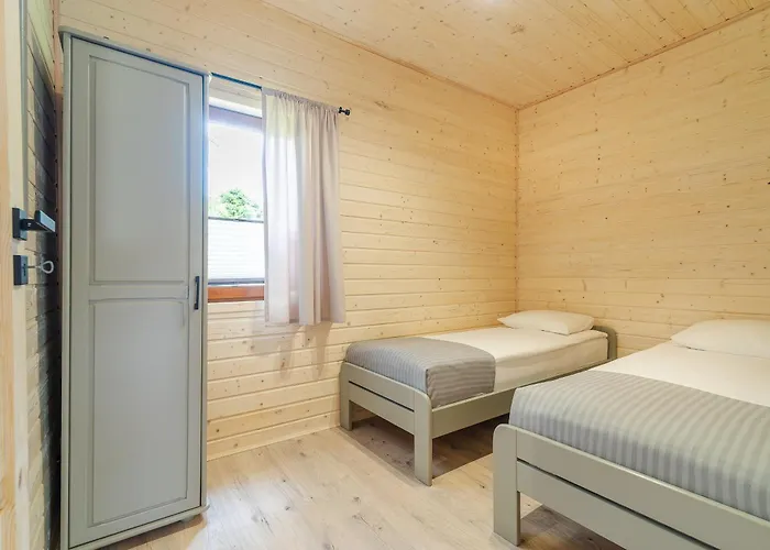 O.w. Laguna 山林小屋 波别罗沃